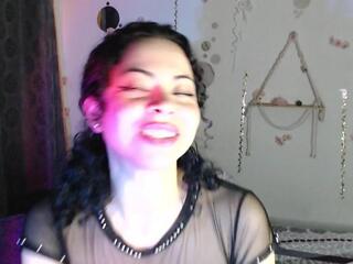 Lady Williams webcam model stream image