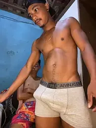 Leosilvaj1 webcam stripchat model stream image