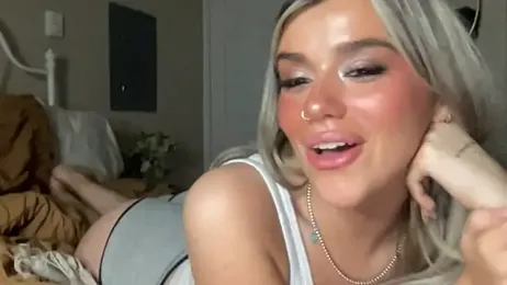 lolamarie_ webcam model stream image