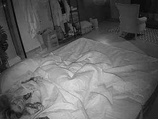 voyeurcam-jb-room-10 webcam model stream image