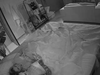 voyeurcam-jb-room-10 webcam model stream image