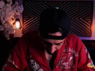 Donovan Desmond webcam model stream image