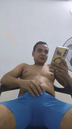 andres11295786 webcam model stream image