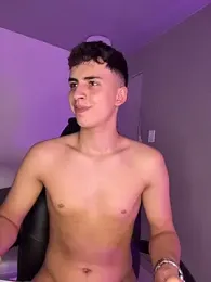 AdrianRinaldi webcam model stream image