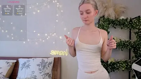 IdaValenti webcam model stream image