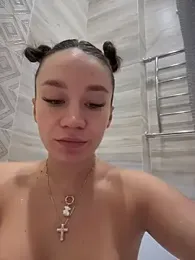 QuietNicole webcam model stream image