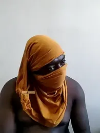 Bra-G webcam model stream image