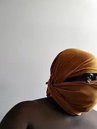 Bra-G webcam model stream image