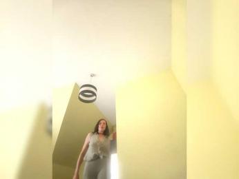 IxsaJi webcam model stream image