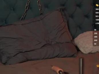 shiny_lily webcam model stream image