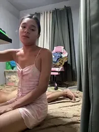 yourlovingperlita69 webcam model stream image