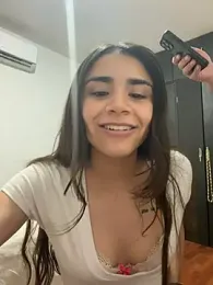 Ariovalle webcam stripchat model stream image