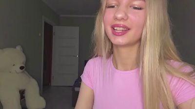 TasiaHarang webcam model stream image