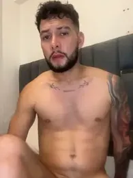 noah_corvelle webcam stripchat model stream image