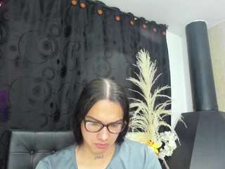 almaazgi webcam model stream image