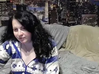 Lillian2 webcam model stream image