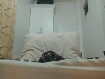 love_to_cum_4u webcam chaturbate model stream image