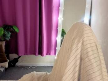 sayl0r_moon webcam model stream image