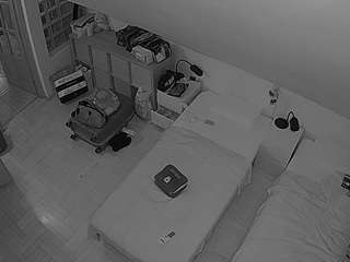 voyeurcam-julmodels-bed-7 webcam model stream image