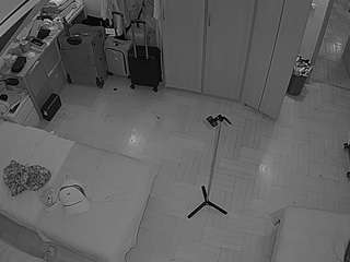 voyeurcam-julmodels-bed-7 webcam model stream image