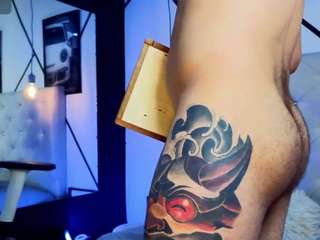 andrew-brownn webcam camsoda model stream image