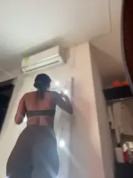 Valeria-escobar webcam model stream image
