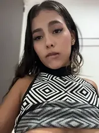 Valeria-escobar webcam model stream image