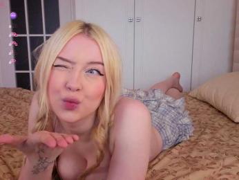 Erlenbayer webcam bongacams model stream image