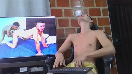 Twinkcock22 webcam model stream image