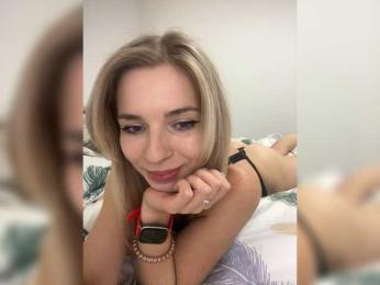 miahollis webcam model stream image
