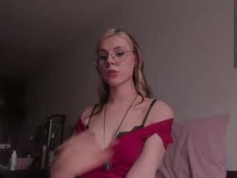 _eva_pleasure_ webcam chaturbate model stream image