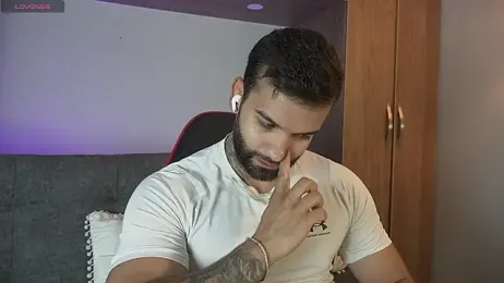 MarkHazze webcam model stream image