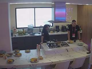 voyeurcam-casa-salsa-kitchen webcam model stream image