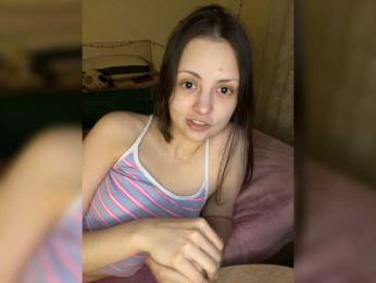 SilverSaya webcam model stream image