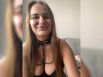 Sweetgirl31111 webcam model stream image
