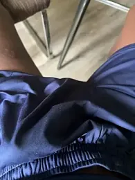 Trhge253 webcam model stream image