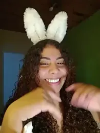 A_maddy webcam model stream image