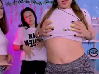 lumi_soft webcam model stream image