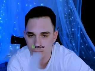 thomas-crow webcam camsoda model stream image