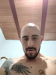 fire_menxxx001 webcam model stream image