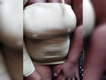 KandyDee webcam bongacams model stream image