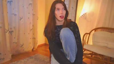 LeonidaYilma webcam model stream image