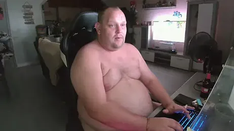 Hotfire-112 webcam model stream image