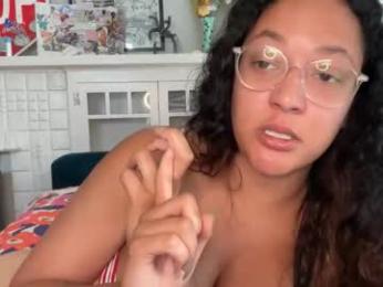 dreamyriri webcam chaturbate model stream image