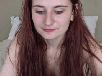 Natural-Mary webcam model stream image