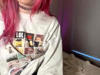 Quenna Funnell webcam model stream image