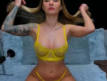 rosecoxxx webcam model stream image