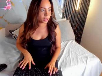 cute_molly18 webcam model stream image