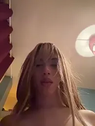 Carlita_cute webcam stripchat model stream image