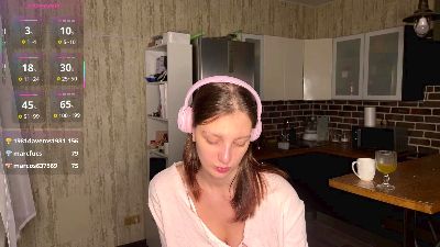 VanessaKnittel webcam cam4 model stream image